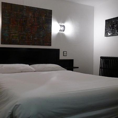 Hotel Le Coin Des Halles Cahors Luaran gambar