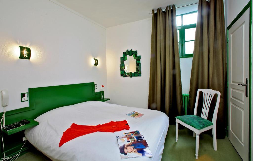 Hotel Le Coin Des Halles Cahors Bilik gambar