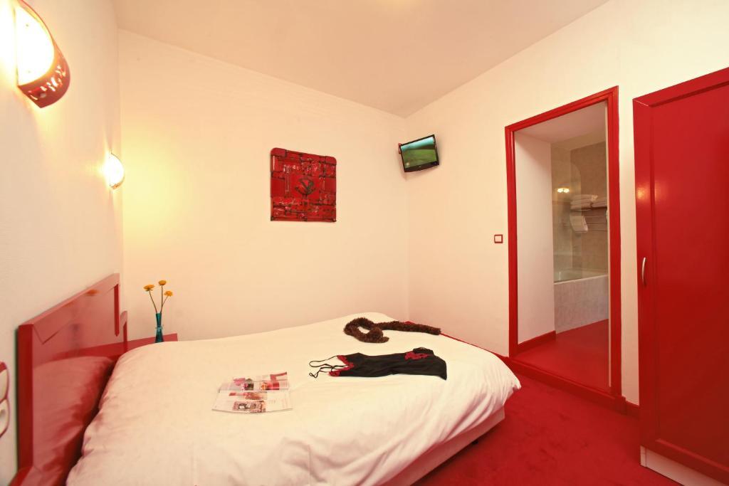 Hotel Le Coin Des Halles Cahors Bilik gambar